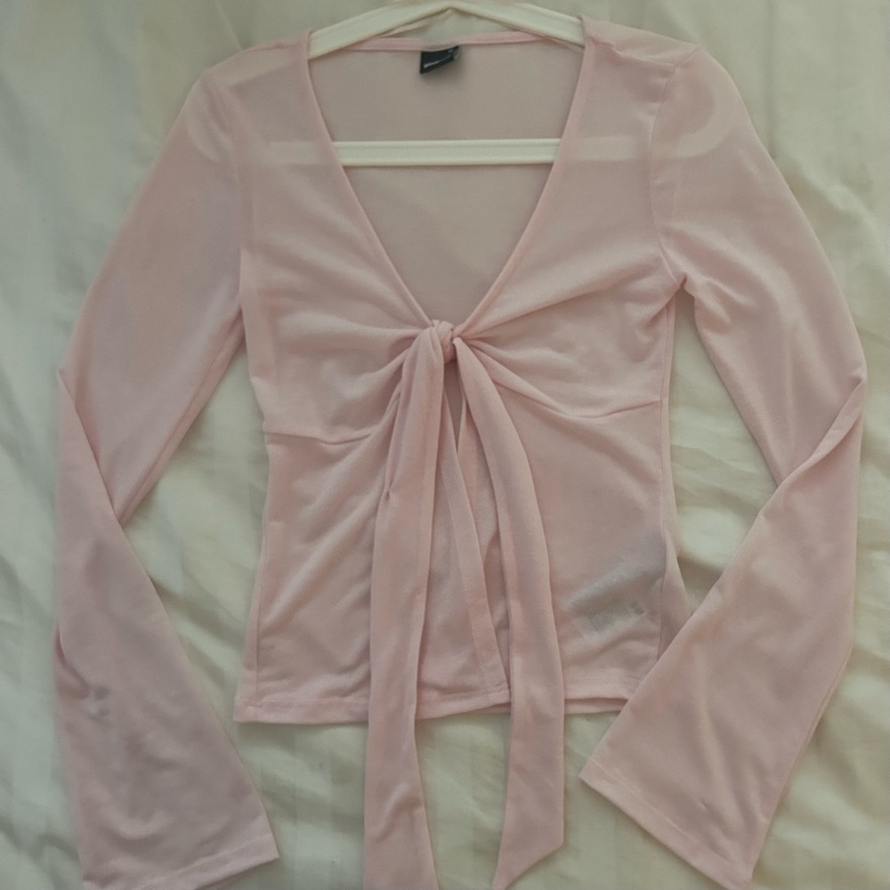 gina tricot tie front long sleeve top in pink